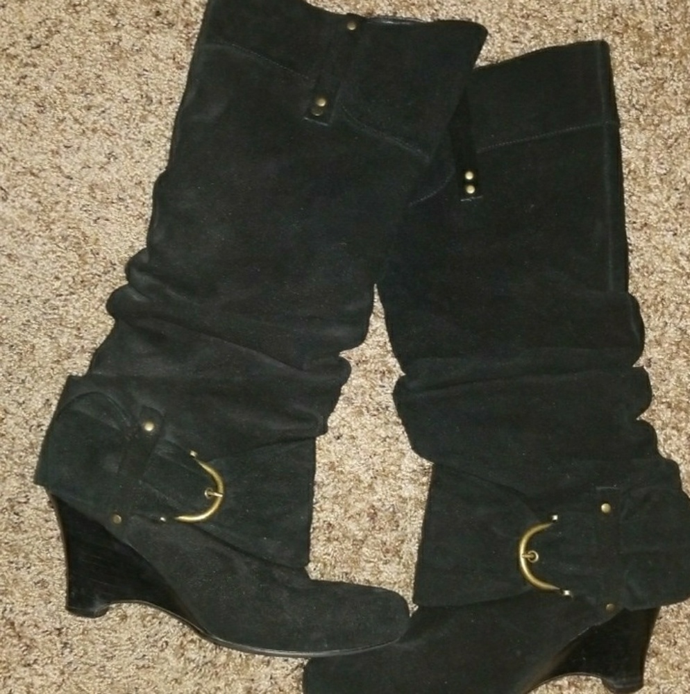 Naughty Monkey Black wedged boots